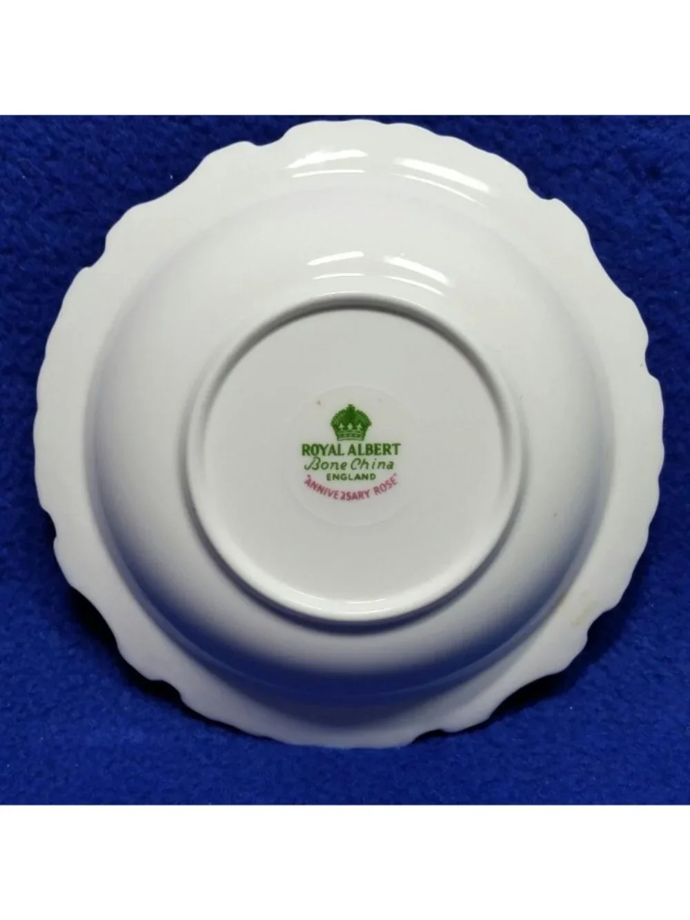Royal Albert Anniversary Rose Sweetmeat Dish Tea Treat Trinket Candy Nut 1950's